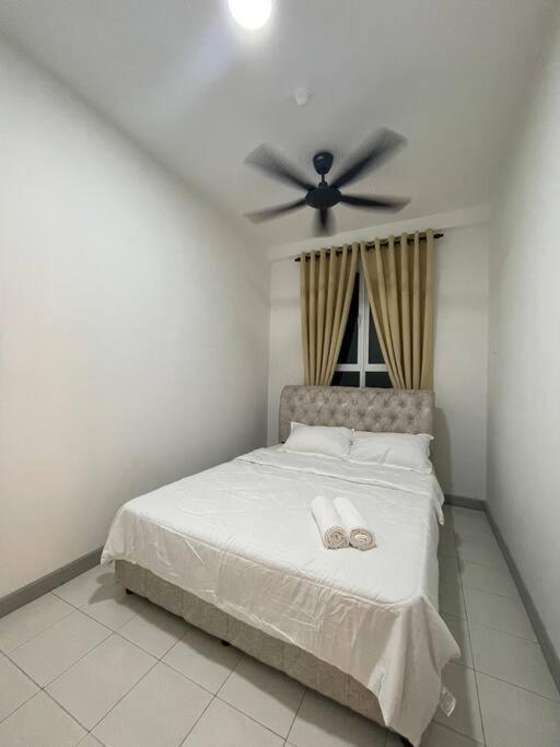 4 Bedroom Seaview Ladang Tanjung - Ayla